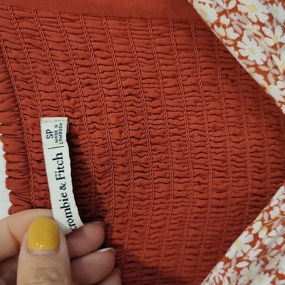 Mini dress - Picture 2 of 3